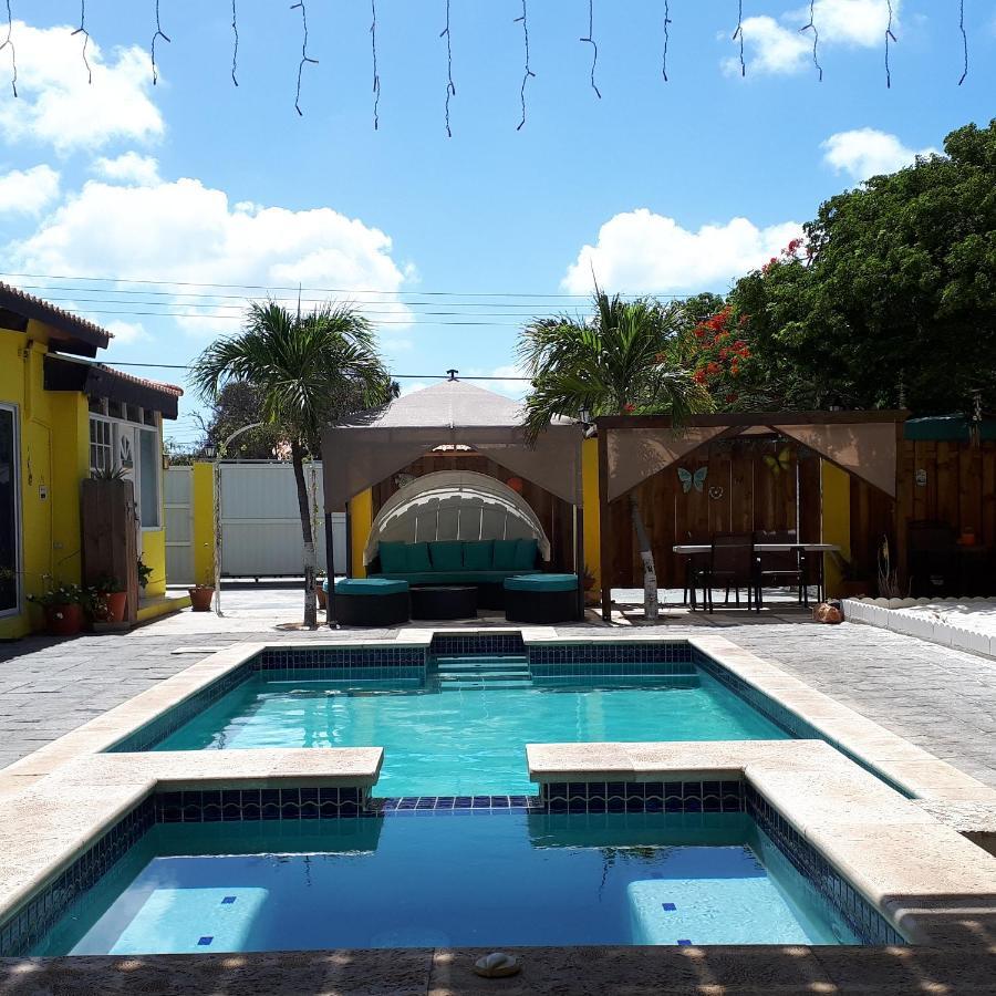 Solar Villa Oranjestad Exteriör bild