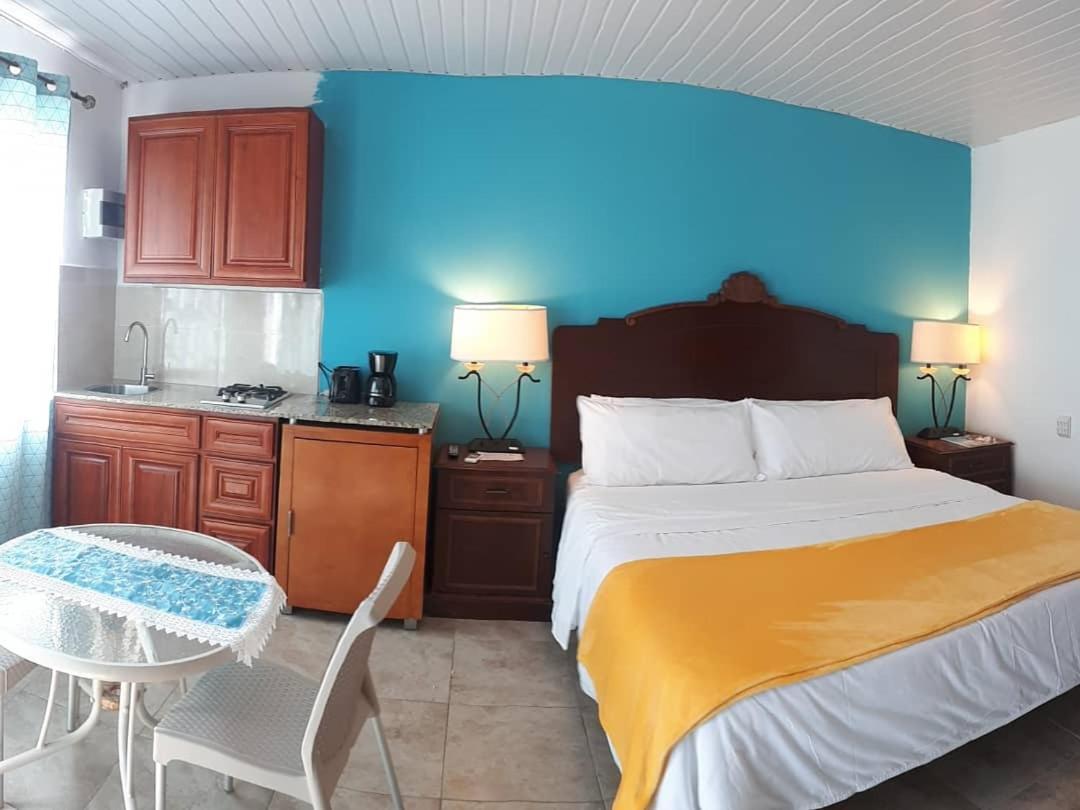 Solar Villa Oranjestad Rum bild